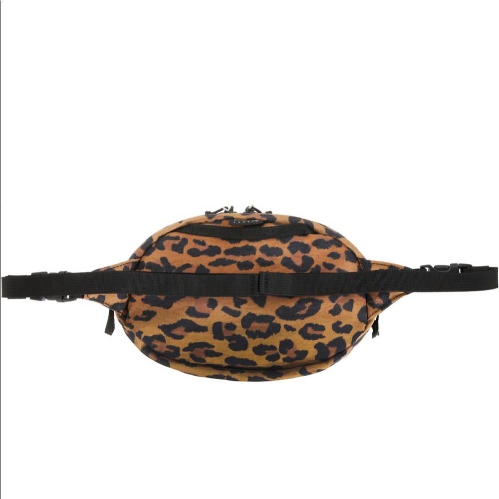 Supreme Waist Bag Leopard FW20 - Picture 3 of 6